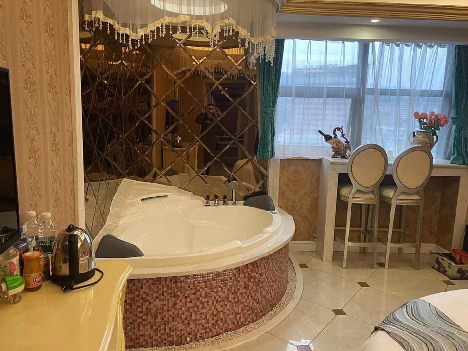Aishang Theme Hotel Hotel in China