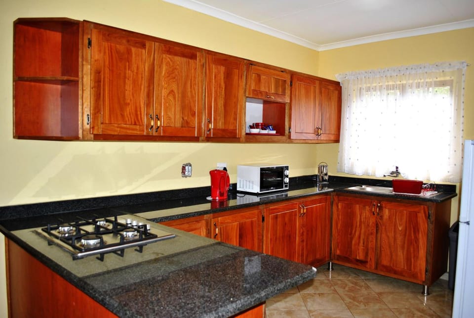 Mount Azimbo Lodge Lodge in South Africa