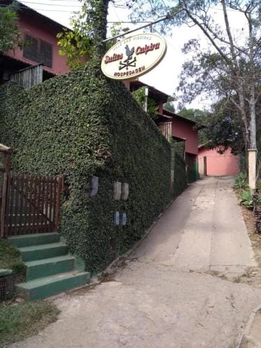 Suites Caipira Vale das Videiras Hotel in State of Rio de Janeiro