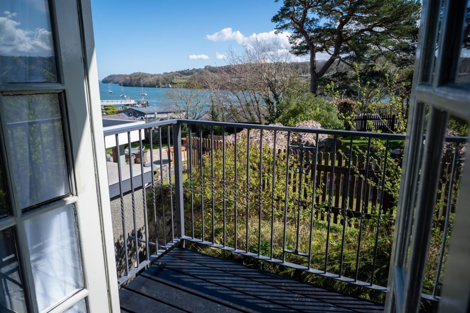 Victoria Hotel by Chef & Brewer Collection Hotel in Menai Bridge