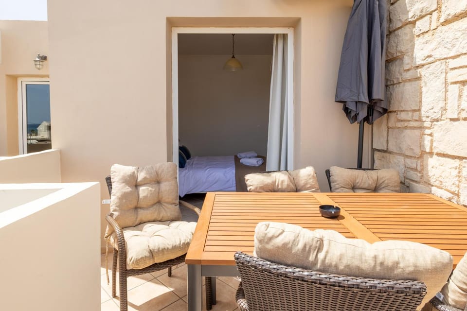 Orion Star Apartment hotel in Agia Marina