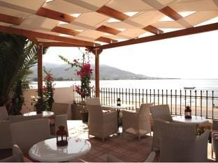 Over Sea Rooms & Villas Hotel in Euboea