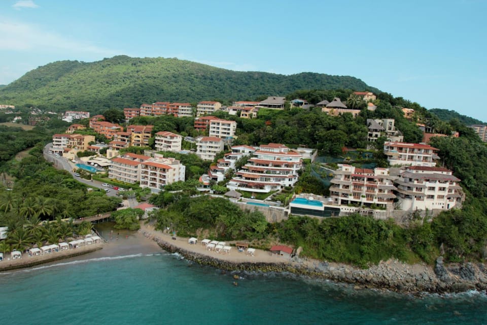 Pacifica Resort Ixtapa Hotel in Ixtapa Zihuatanejo