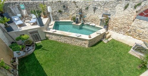 Le Baratier - Demeure de charme Sauna & Piscine Hotel in Calvisson