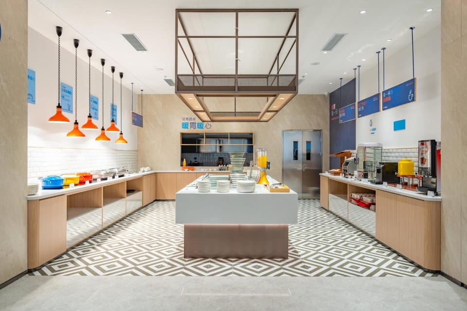 Holiday Inn Express Chengdu Tianfu Square By IHG Hotel in Chengdu