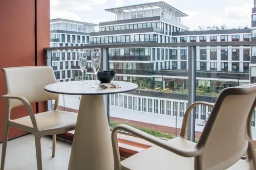 Twenty Business Flats Lille - Bayard Hotel in Lille