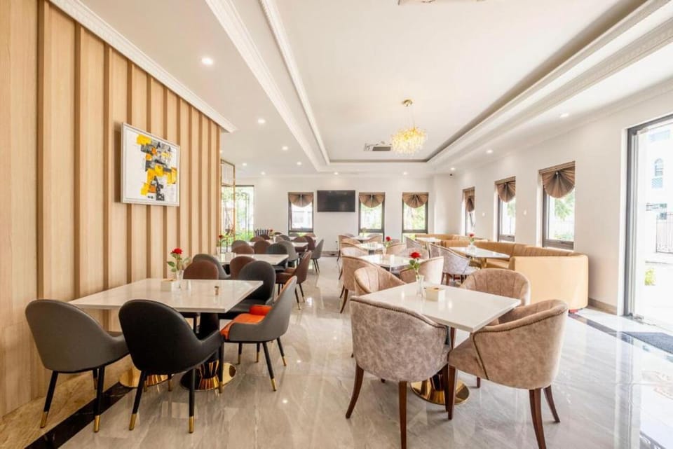 Sun Diamond Hotel Hạ Long Hotel in Laos