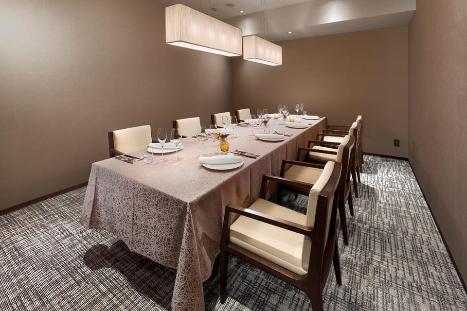 Restaurant (Private room)