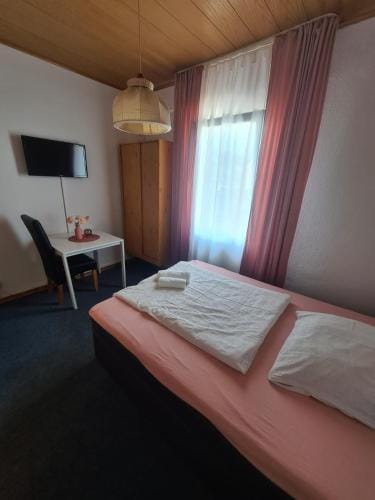 Hotel Dalmacija Hotel in Mayen