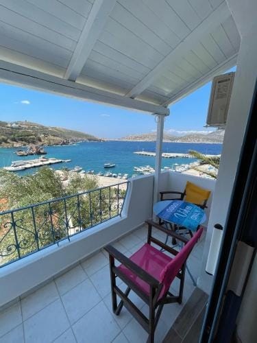 Patras Apartments Hotel in Icaria