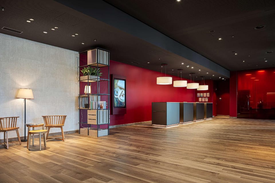 IntercityHotel Geneva Hotel in Canton of Geneva