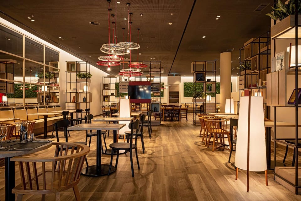 IntercityHotel Geneva Hotel in Canton of Geneva