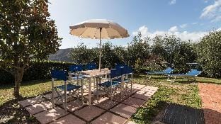 Il Borgo Apartments A1 - SV-D600-BOVE3ATA Hotel in Finale Ligure