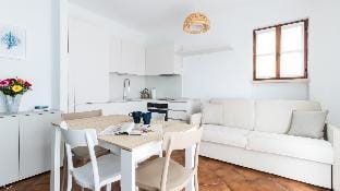 Il Borgo Apartments B4 - SV-D600-BOVE3H1B Hotel in Finale Ligure