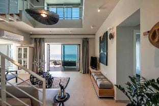 Villa Mare I Free* Heated pool & Infinite blue! Hotel in Crete