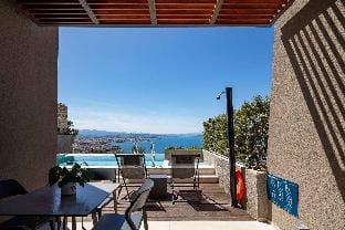 Omnia Villa II - Heated* pool & dazzling seaview! Hotel in Crete
