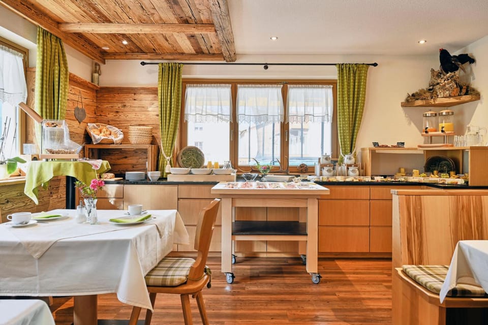 Pension Widderstein Hotel in Lech