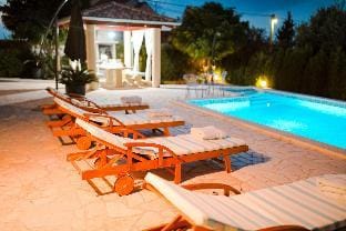 Villa Marigold ZadarVillas Hotel in Zadar