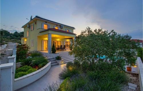 Villa Tatijana ZadarVillas Hotel in Šibenik-Knin County, Croatia