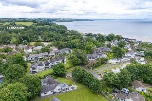 Coedrath Park - Sea Views from Balcony, Short Walk to Beach,  Parking Hotel in Saundersfoot