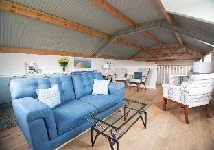Luxury Villa, Six Suites, Private Path to Sea Hotel in County Sligo