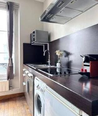 Le Marais - Lovely nest -  B 1624 Hotel in Paris