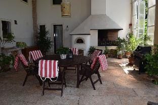 The Mulberries three bedroom and two bathroom apartment Hotel in Veneto