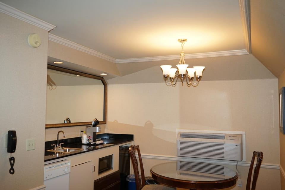 Wingate by Wyndham Bellingham Heritage Inn Hotel in Bellingham