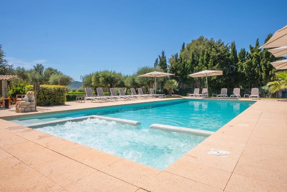 Pula Golf Resort Hotel in Llevant