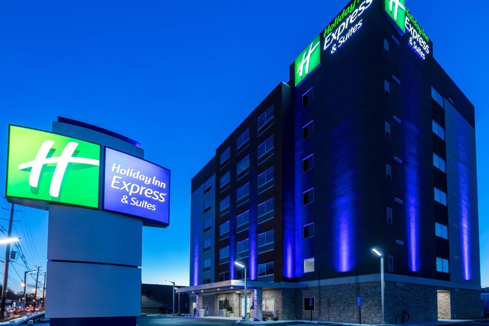 Holiday Inn Express & Suites Jersey City North - Hoboken By IHG Hotel in Secaucus