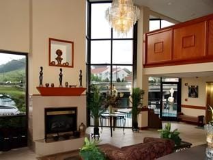 Pigeon River Inn Hotel in Pigeon Forge
