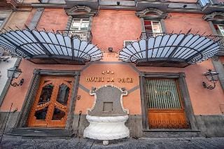 Hotel La Pace Hotel in Naples