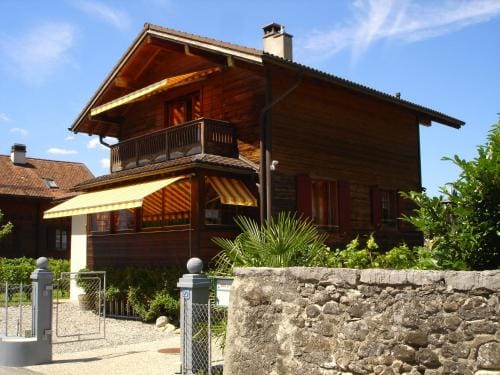 BnB Le Relais du Chateau Hotel in Ollon