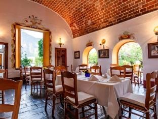 Posada del Tepozteco - Hotel & Gallery Hotel in Tepoztlan