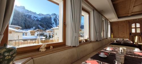 Hotel Garni Royal Hotel in Trentino-South Tyrol