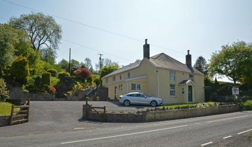 Bryn Hebog Hotel in Wales