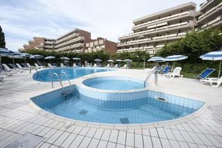Suites Marilia Apartments Hotel in Livorno