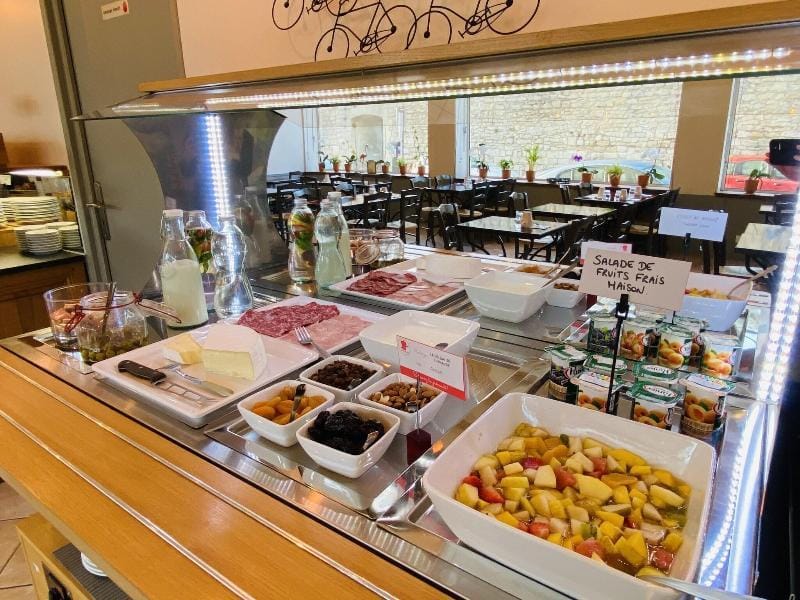 Brit Hotel Acacias Hotel in Arles