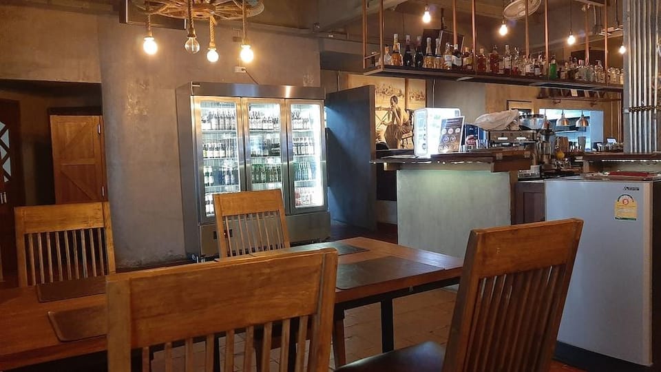 Big Boys  Bed & Burger Hotel in Patong
