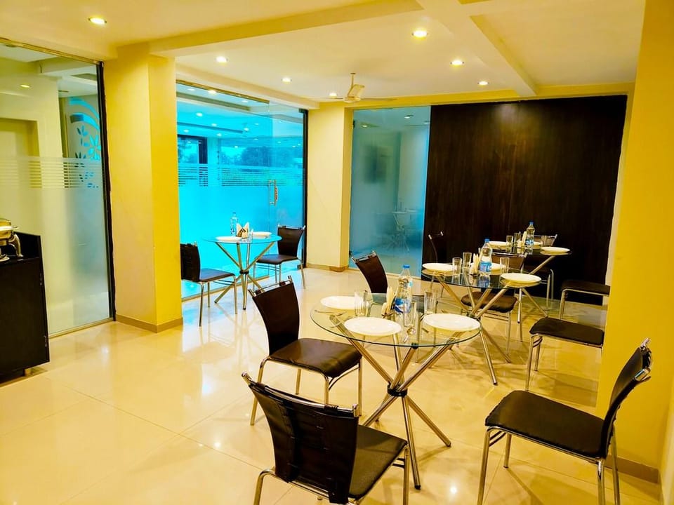 SAI SRUSHTI by NEEM SQUARE Hotel in Maharashtra