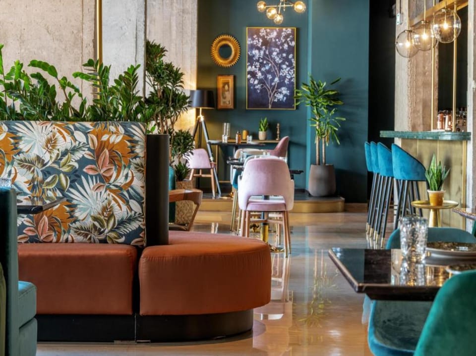 Skylark, Aluma Hotel & Resort Hotel in Athens