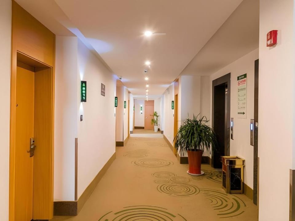 GreenTree Alliance Suzhou Zhangjiagang Nanfeng Town Hotel Hotel in Suzhou