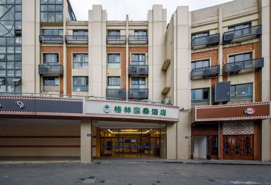 GreenTree Inn Suzhou Kunshan Huaqiao Metro Station Express Hotel Hotel in Shanghai