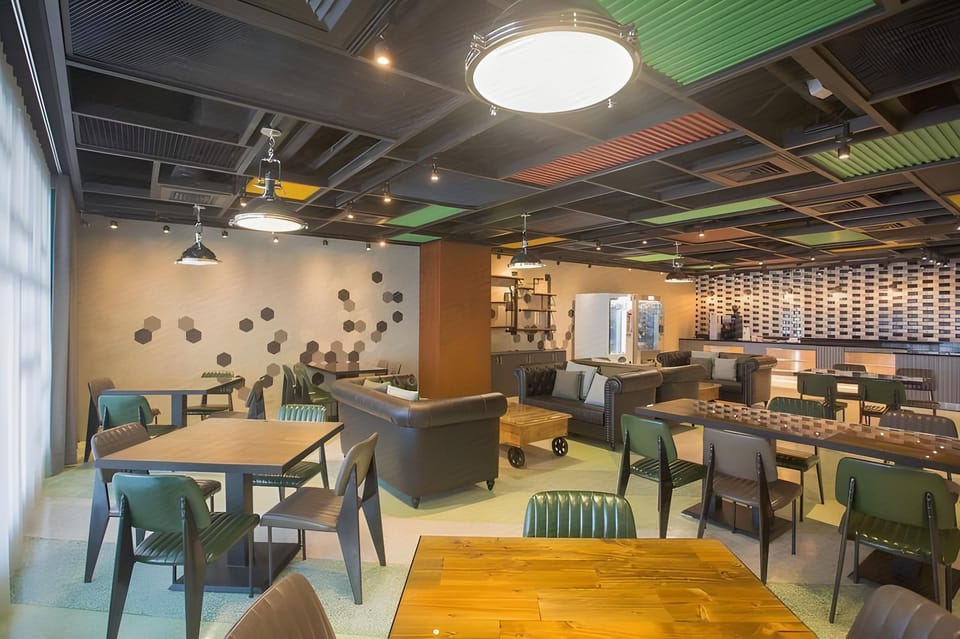 Green World Triplebeds Hotel in Taipei City