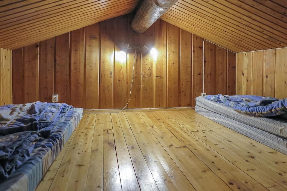 Kuukkeli Log Houses Aurora Cabin - Jaspis Hotel in Lapland