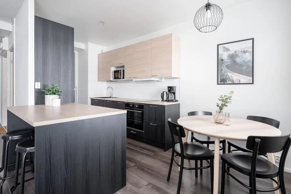 1BR next to Railway Station & Nokia Arena Hotel in Finland