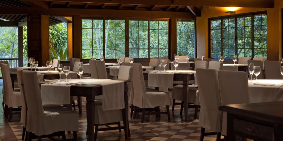Pousada Les Roches Inn in State of Rio de Janeiro