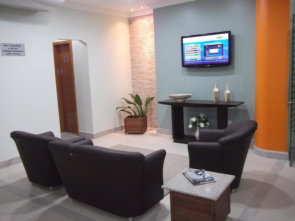 Lord Hotel Camburi Hotel in Vitoria