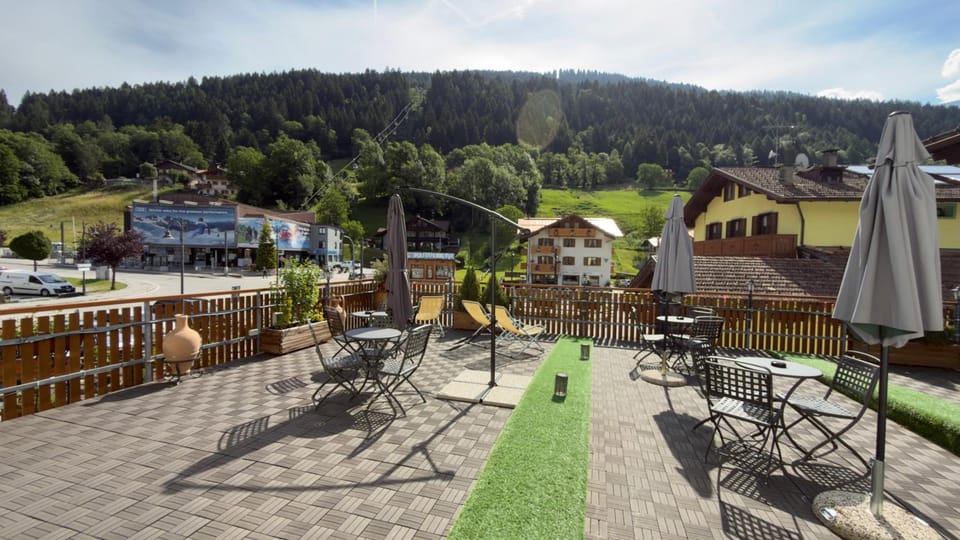 Casteluce Hotel Funivie Hotel in Pinzolo