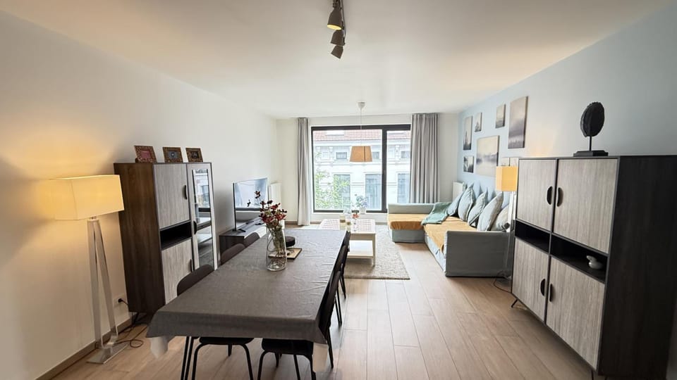 SuitesRus near Diamond District Hotel in Antwerp